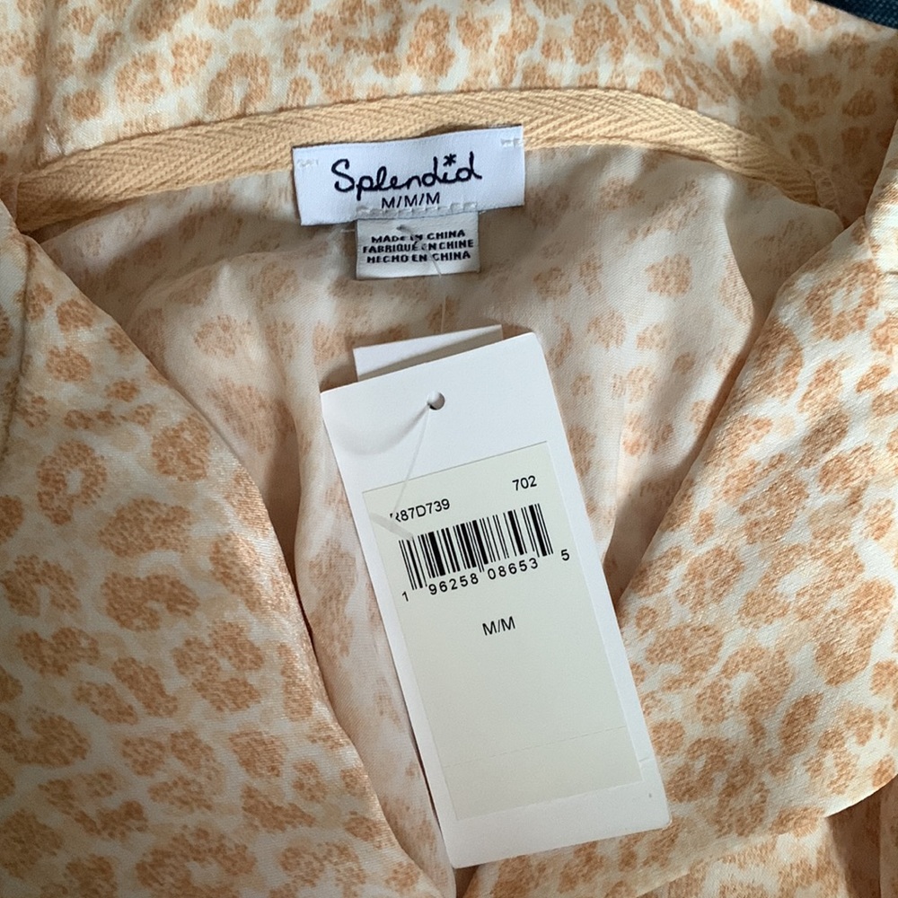 NWT Splendid® Two-Piece Notch Shorty Set Size Medium - Picture 6 of 7